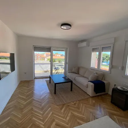 Penthouse * زادار